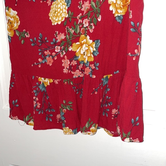 3 for $15 Forever 21 Red Floral Dress - Picture 7 of 8